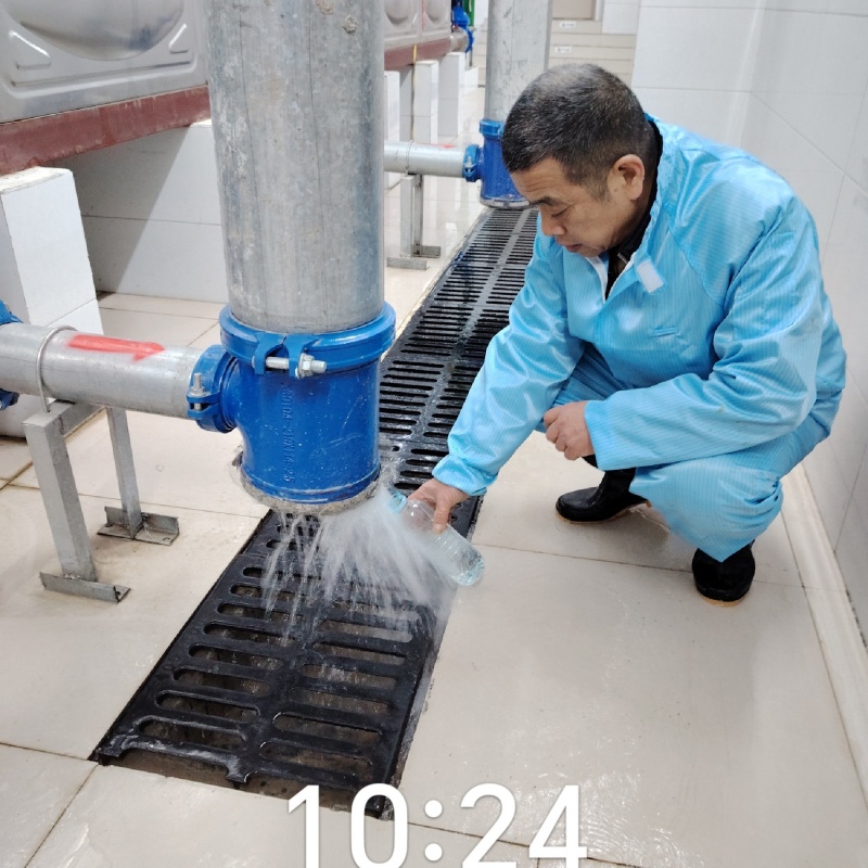 水箱清洗